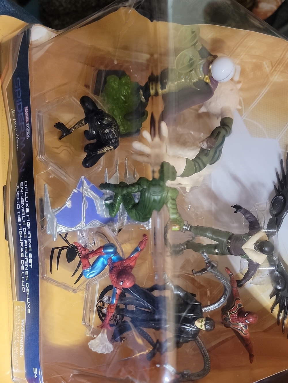 Marvel Spider-Man Action Figure Playset - Red, Blue, Black & Green